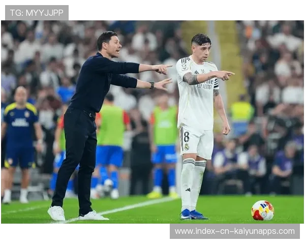 皇马依靠传跑组合顺利控场,巴尔韦德持续发力